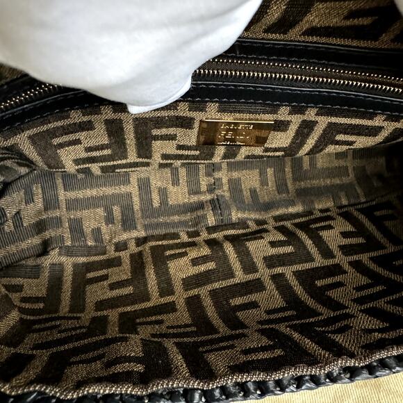 NEW Fendi Raffia Vitello Grace FF Crochet Baguette Natural Black Crossbody Bag - Picture 11 of 14